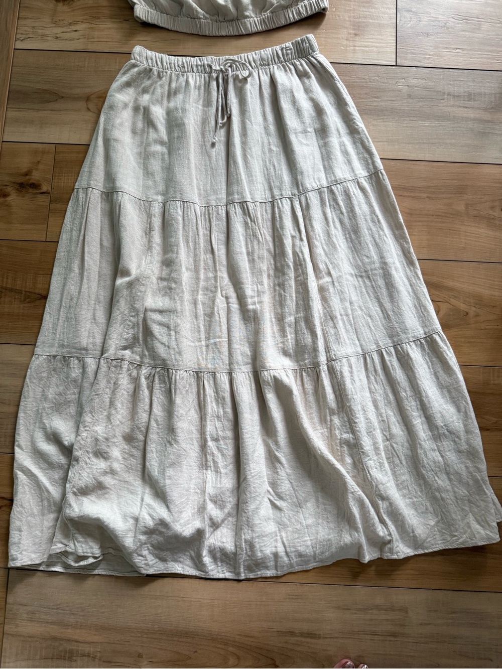 Abercrombie & Fitch Beige Two-Piece Skirt Set - Picture 4 of 8